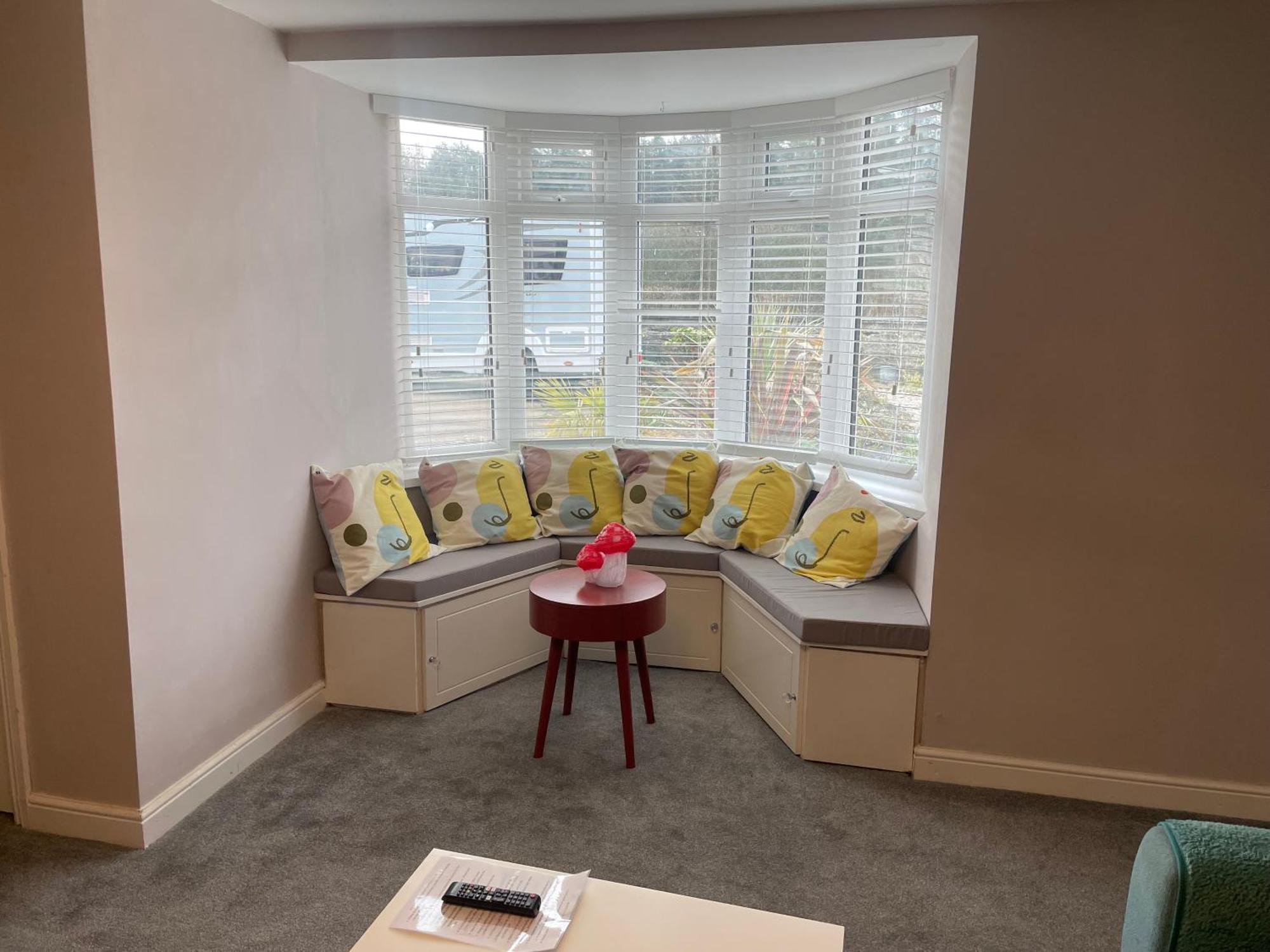 Warlands Farm Guest house *